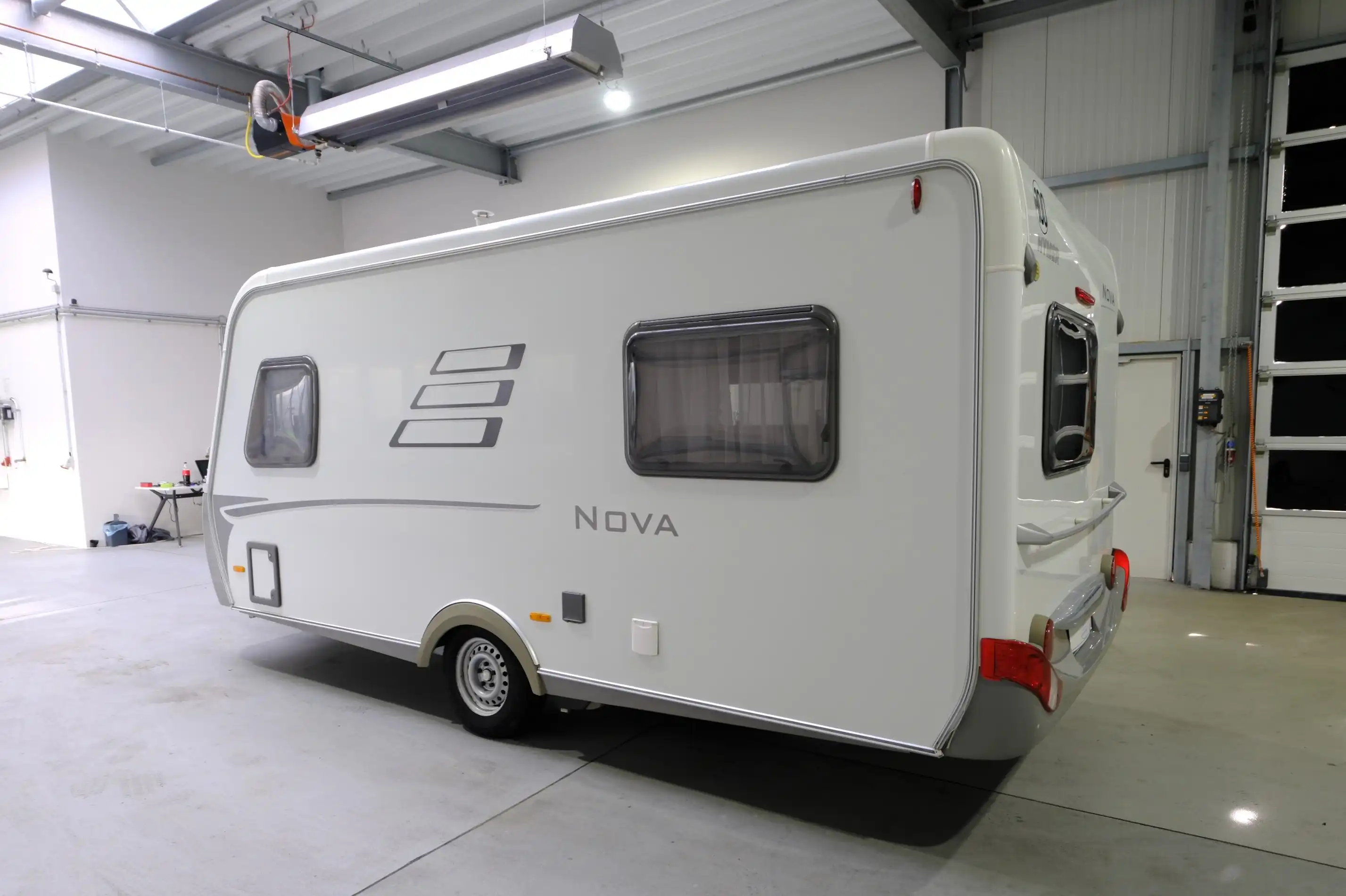 HYMER-ERIBA Nova 435 HN 